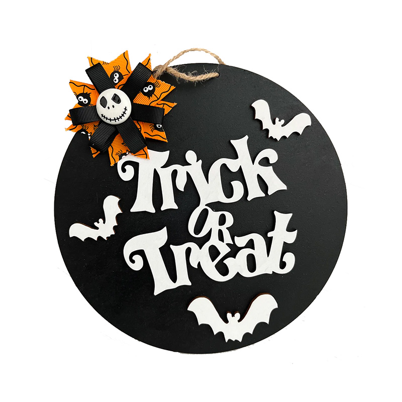 Trick Or Treat Wall Hanging